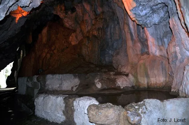 Photograph of SANT MIQUEL DEL FAI, COVA DE (1 of 1)