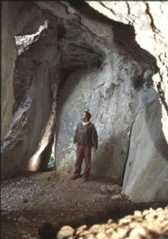 Fotografia de VALL, COVA DE LA (2 de 2)