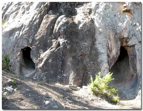 Fotografía de FALUGUES, COVES DE SES (2 de 11)