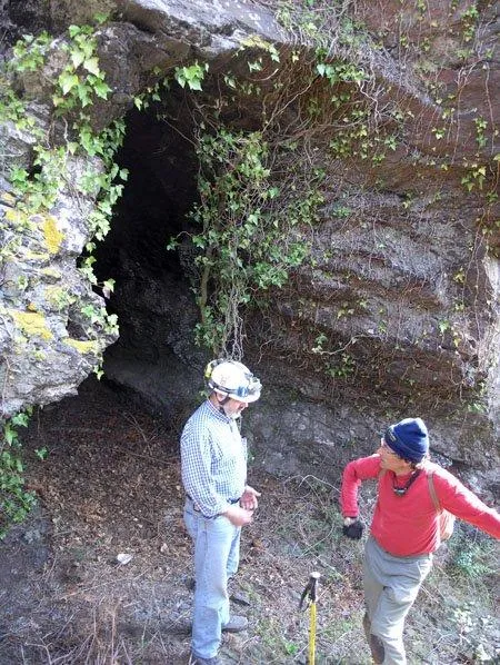 Fotografia de AIGUA DE MALATERRA, COVA DE L' (1 de 4)
