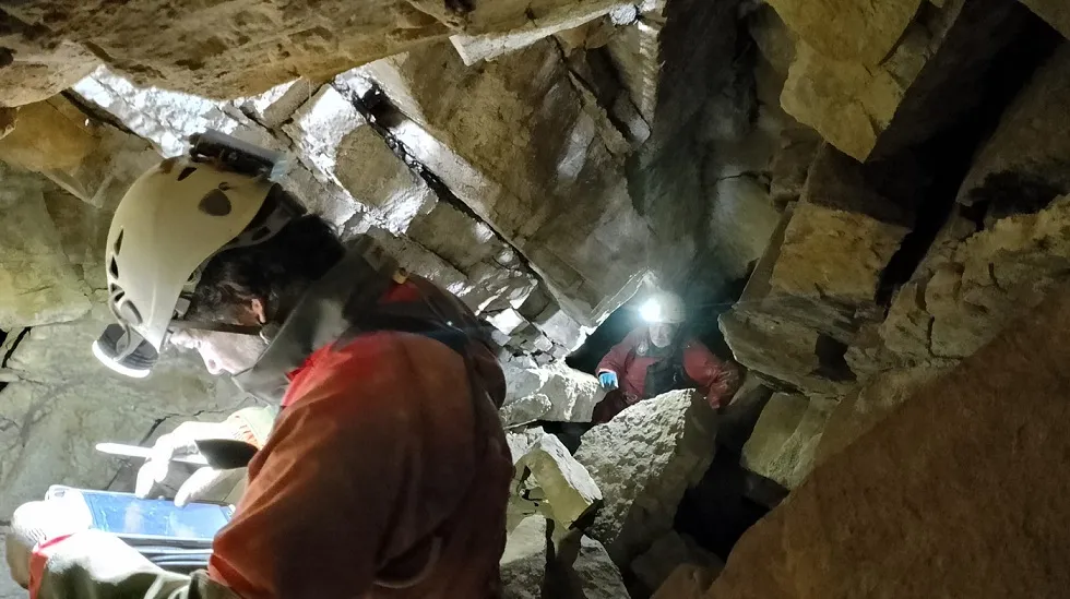 Fotografia de PRAT SOBIRÀ, FORAT PETIT DE (7 de 8)