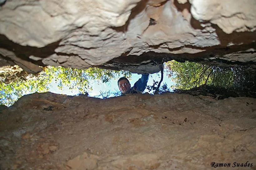 Photograph of TURÓ DE ROQUES BLANQUES, AVENC DEL (4 of 5)