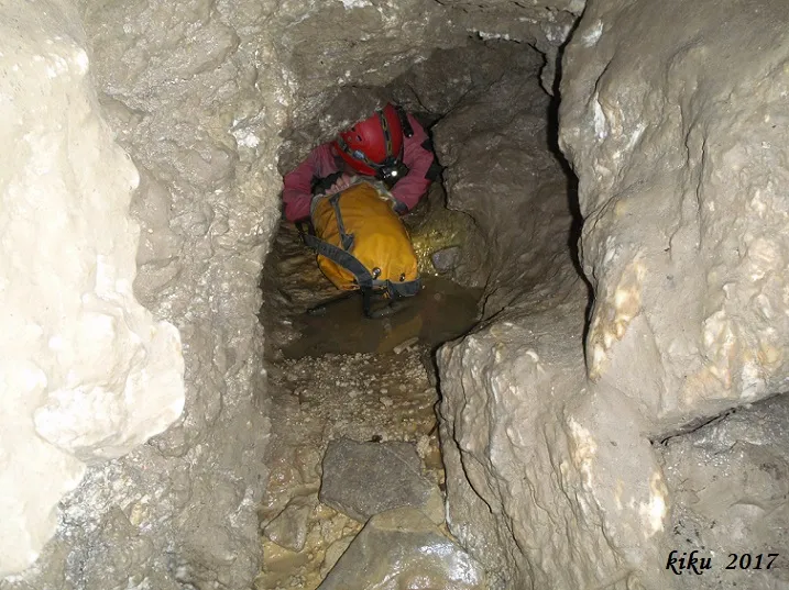 Photograph of ROTGERS (R-2, R3, R-4, R-5, R-6),  COVA DE (3 of 34)