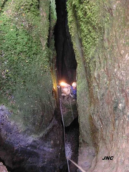 Fotografía de CASTELLSAPERA, AVENC DE (4 de 13)