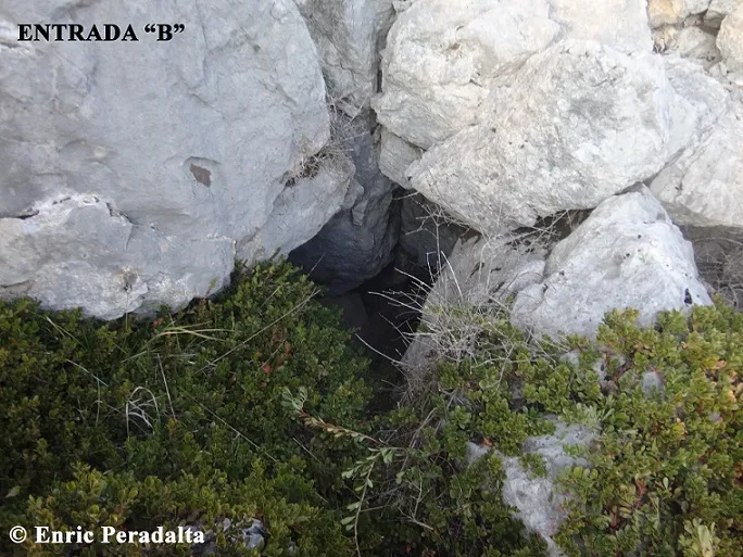 Fotografia de M-22, COVA (2 de 5)
