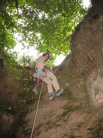 Fotografía de CAN CASTELLET DE DALT, AVENC DE (1 de 7)