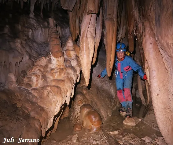 Fotografia de MAS D'EN TONI, COVA-AVENC DEL (8 de 12)