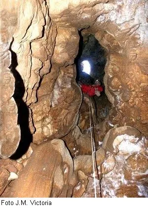 Fotografía de ANCOSA, AVENC D' (3 de 5)