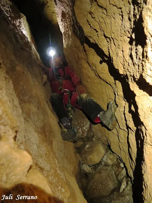 Fotografía de ROCS DE L'ESTEVE, AVENC DELS (12 de 12)