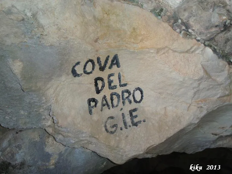 Photographie de PADRÓ, COVA-AVENC DEL (2 sur 8)