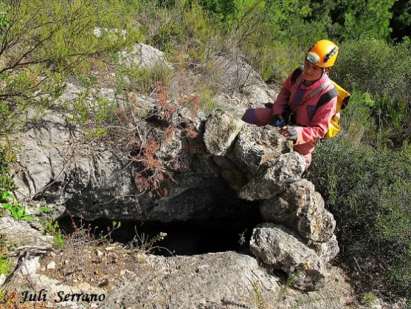 Fotografía de PALANQUES, AVENC DE (3 de 8)