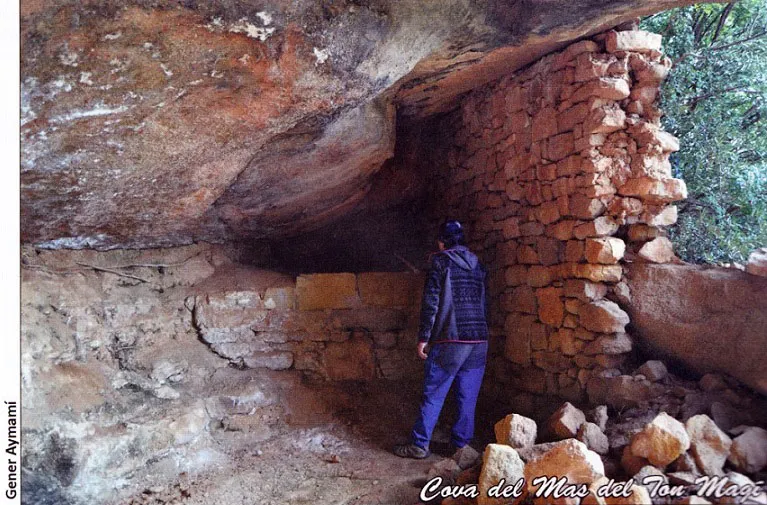 Fotografia de MAS DEL TON MAGÍ, COVA DEL (1 de 1)