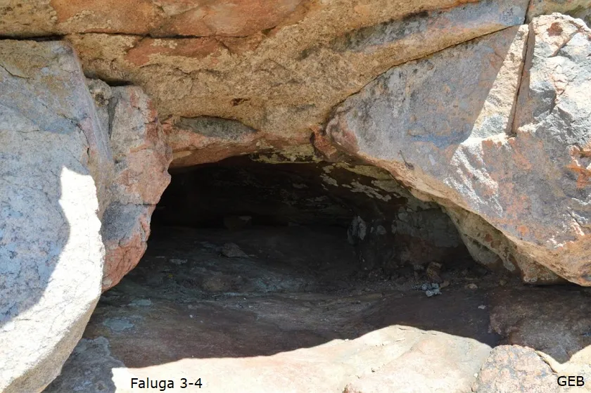 Fotografía de FALUGUES, COVES DE SES (7 de 11)