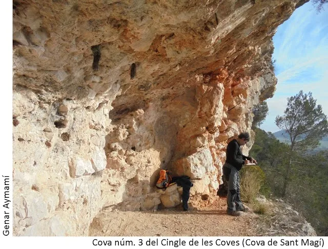 Photograph of SANT MAGÍ DE BRUFAGANYA, COVES DE (5 of 6)