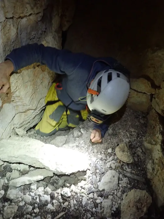 Fotografia de TOSSAL DE CANTACORBS, COVA (4 de 5)