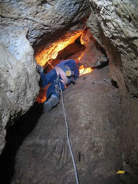 Fotografía de ARTÚS-FORAT DEL VENT, COVA D' (3 de 8)