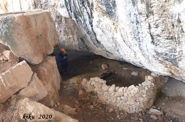 Fotografia de AGNET, COVA DE L' (3 de 11)