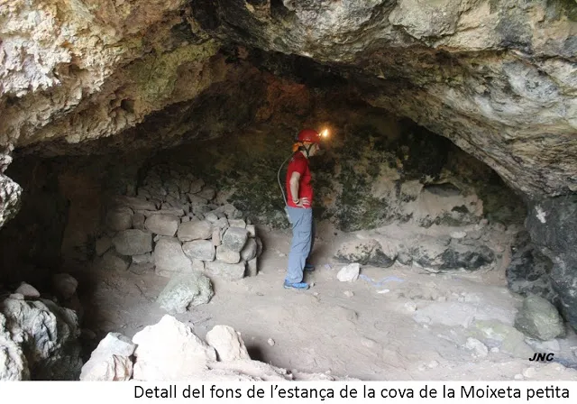 Fotografia de MOIXETA PETITA, COVA DE LA (1 de 2)
