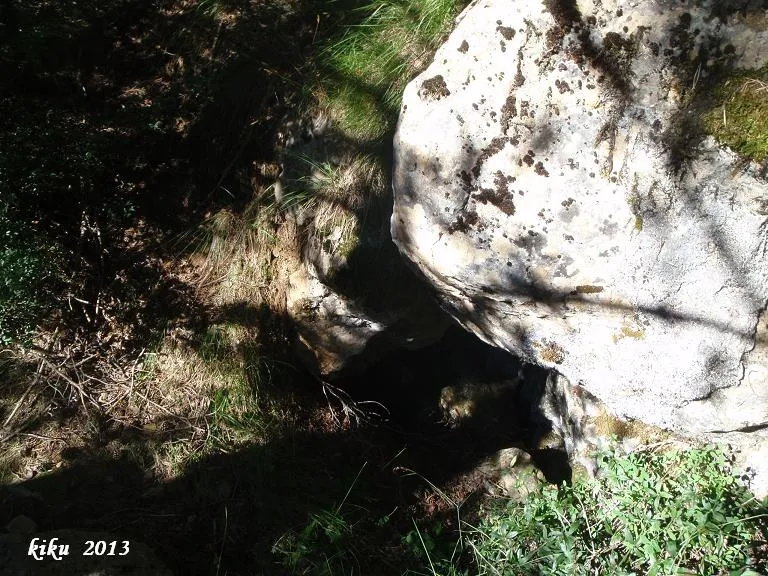 Fotografia de CINGLE DE LA CORBA, AVENC DEL (2 de 5)