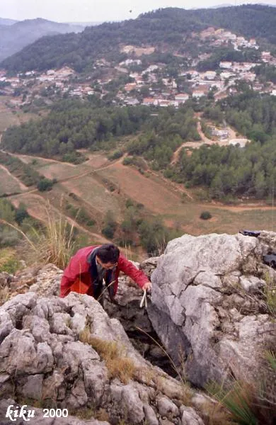 Fotografia de CARENA DEL MONTNÀS, AVENC DE LA (1 de 2)