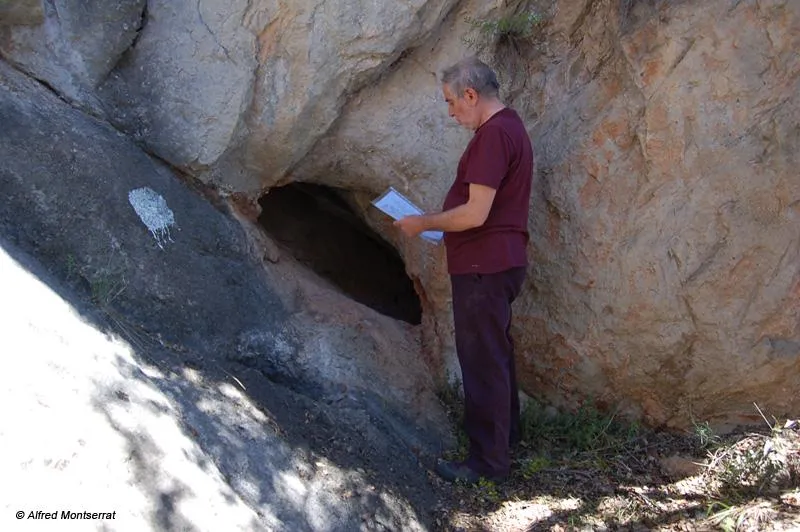 Fotografía de PEDRES, COVA DE LES (1 de 1)