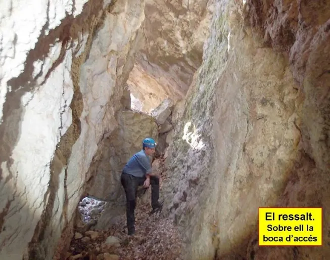 Fotografia de PUIG CUBELL DE VILADA, AVENC DEL (4 de 6)