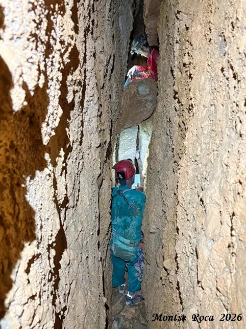 Fotografia de ROC DE LA CLUSA, FORAT SUPERIOR DEL (9 de 10)