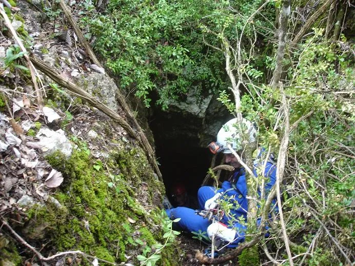 Fotografía de PLA DE PICAMILL, AVENC DEL (2 de 5)