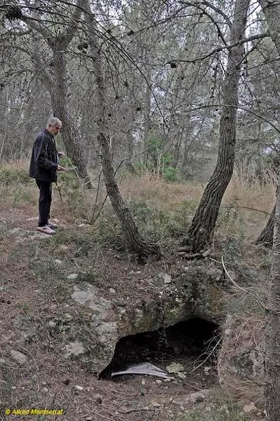 Fotografia de SANTA BÀRBARA, COVA DE (1 de 2)