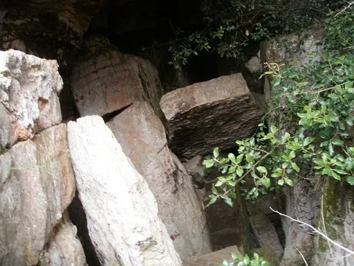 Fotografia de BONRETORN, COVA PETITA DE (1 de 1)