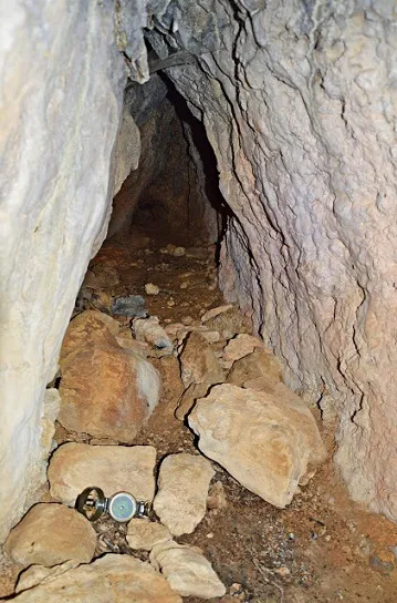 Fotografia de SALVATGES, COVA DE (3 de 4)