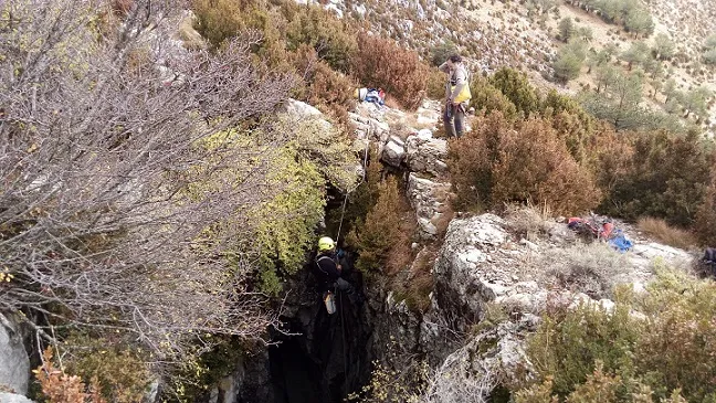 Photograph of GARGALLA, GRALLERA DE LA (2 of 3)