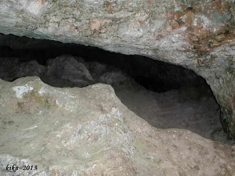 Fotografia de GARROFET, COVA PETITA DEL (3 de 4)