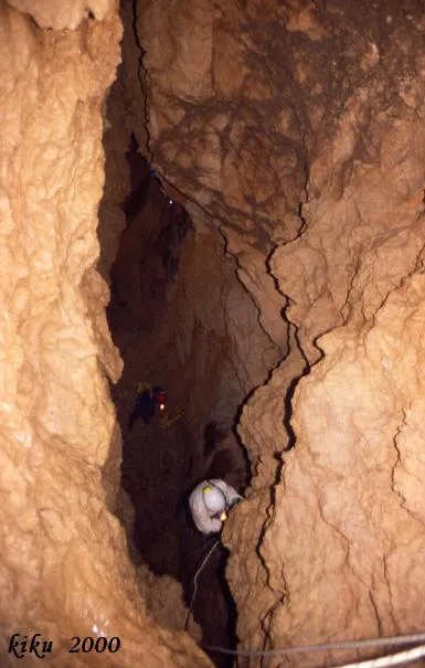 Fotografía de CRISI, AVENC DE LA (5 de 10)