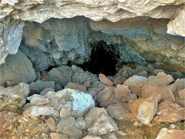 Fotografia de FONT DEL CRISTALL, COVA DE LA (5 de 5)