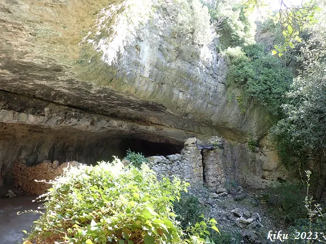 Fotografía de ESGLÈSIA, COVA DE L' (1 de 6)