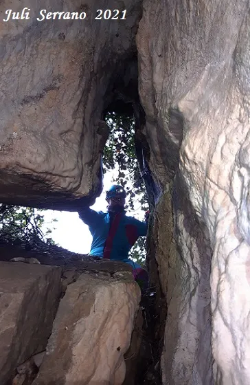 Fotografia de SERRA DEL MAS, COVA SM-16 DE LA (5 de 9)