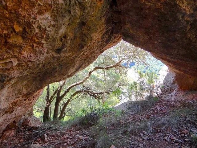 Fotografia de MORRAL D'EN BENS, FORADADA (1 de 1)