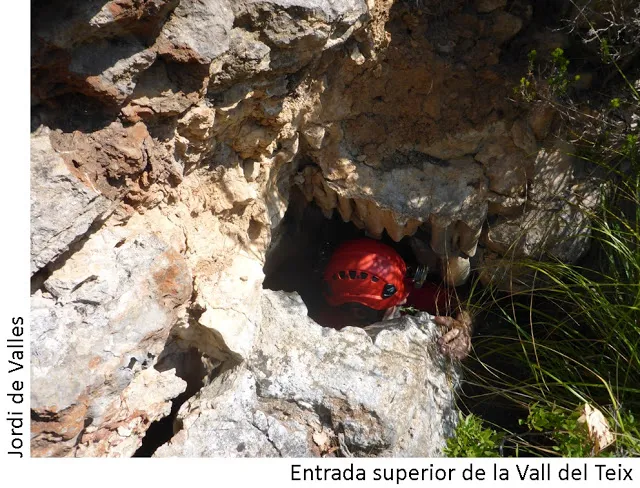 Fotografía de VALL DEL TEIX, COVA DE LA (2 de 3)
