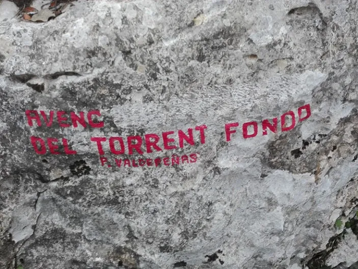 Fotografia de TORRENT FONDO, AVENC DEL (1 de 4)