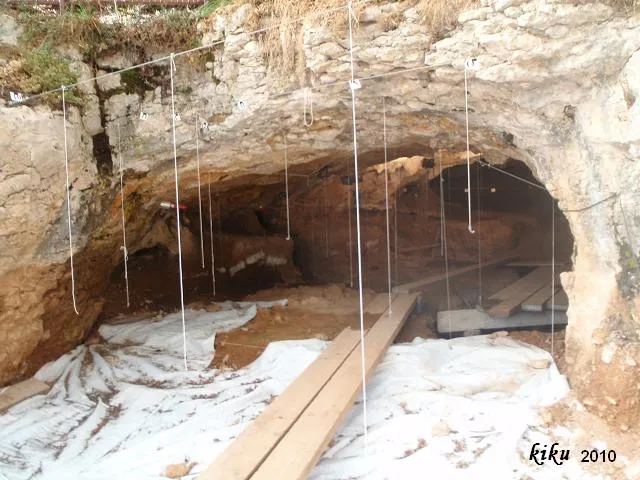 Fotografia de TEIXONERES, COVA DE LES (3 de 6)