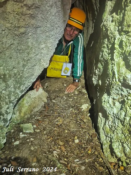 Photograph of RODÓN, COVA DE  (3 of 5)