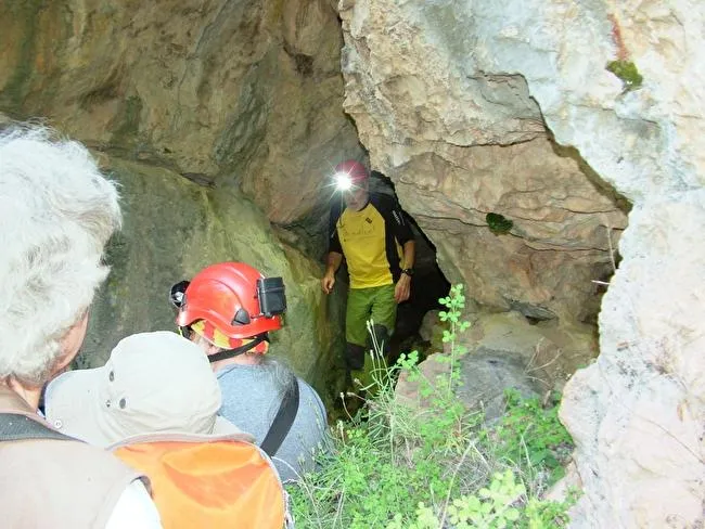 Fotografia de CONGOST DE LA FONT LLEBRERA, COVETA DEL (3 de 3)