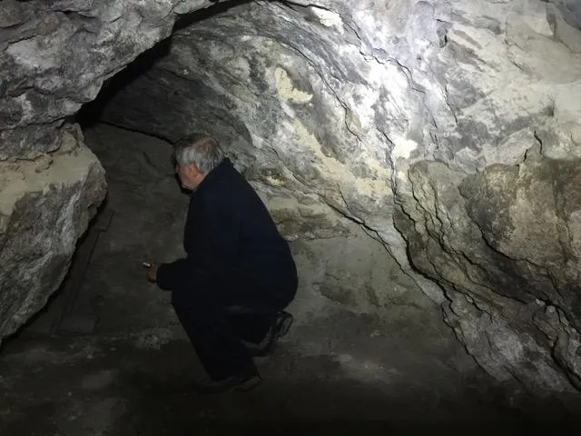 Fotografia de REFUGI, COVA (3 de 3)