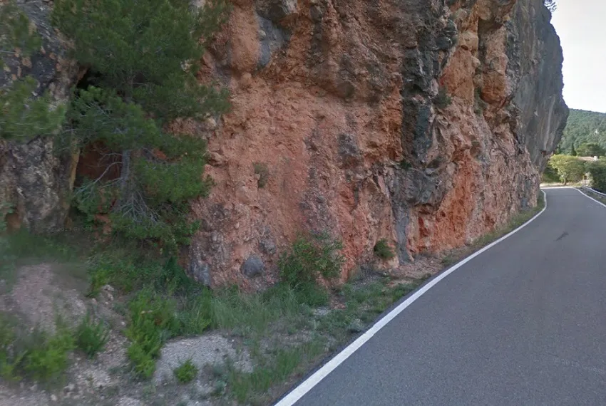 Fotografia de CARDÓ, COVETA DE (1 de 2)