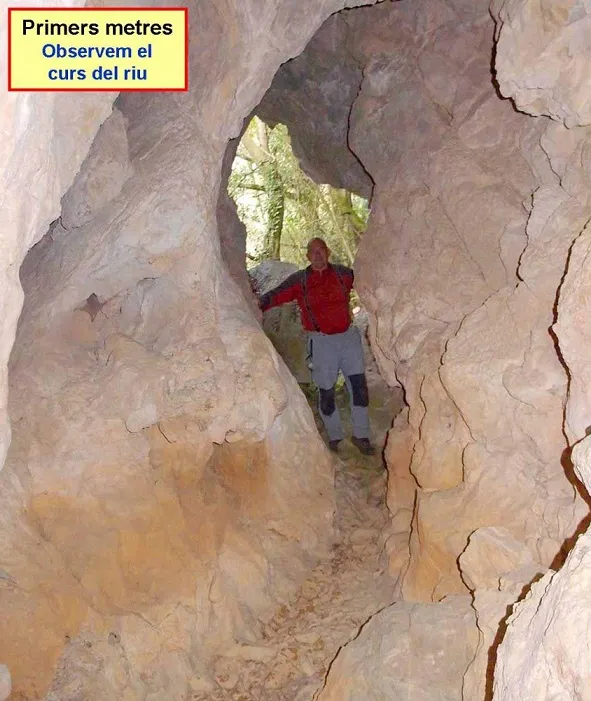 Photographie de GORGS DEL BORRÓ, COVA DELS (3 sur 9)