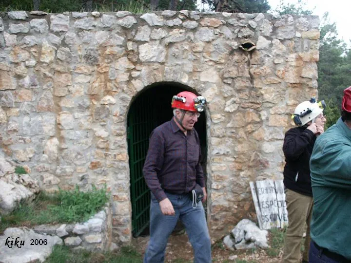 Fotografia de ORMINI, COVA DE L' (2 de 7)