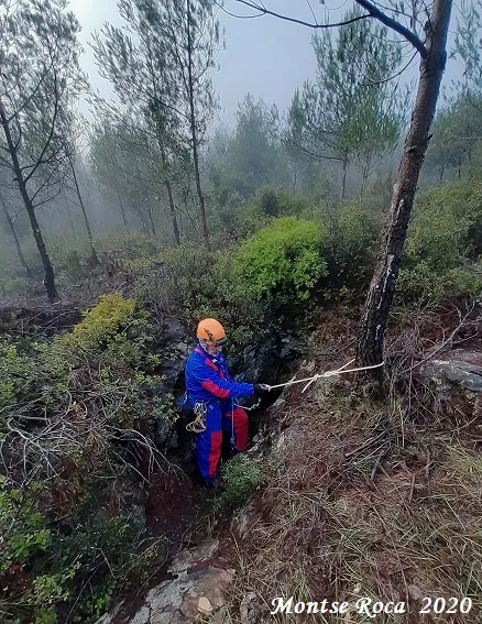 Fotografia de CARENA DEL MAS, AVENC DE LA (1 de 8)