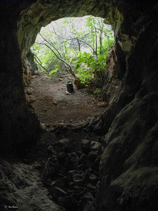 Photographie de MINGOLA, COVA (1 sur 3)