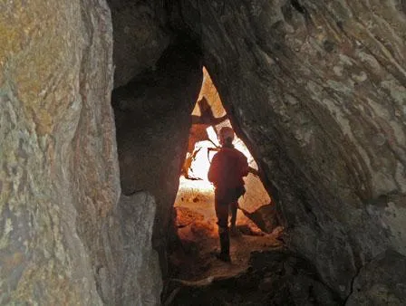 Fotografía de ARTÚS-FORAT DEL VENT, COVA D' (5 de 8)